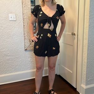 One piece floral shorts romper-so cute!!